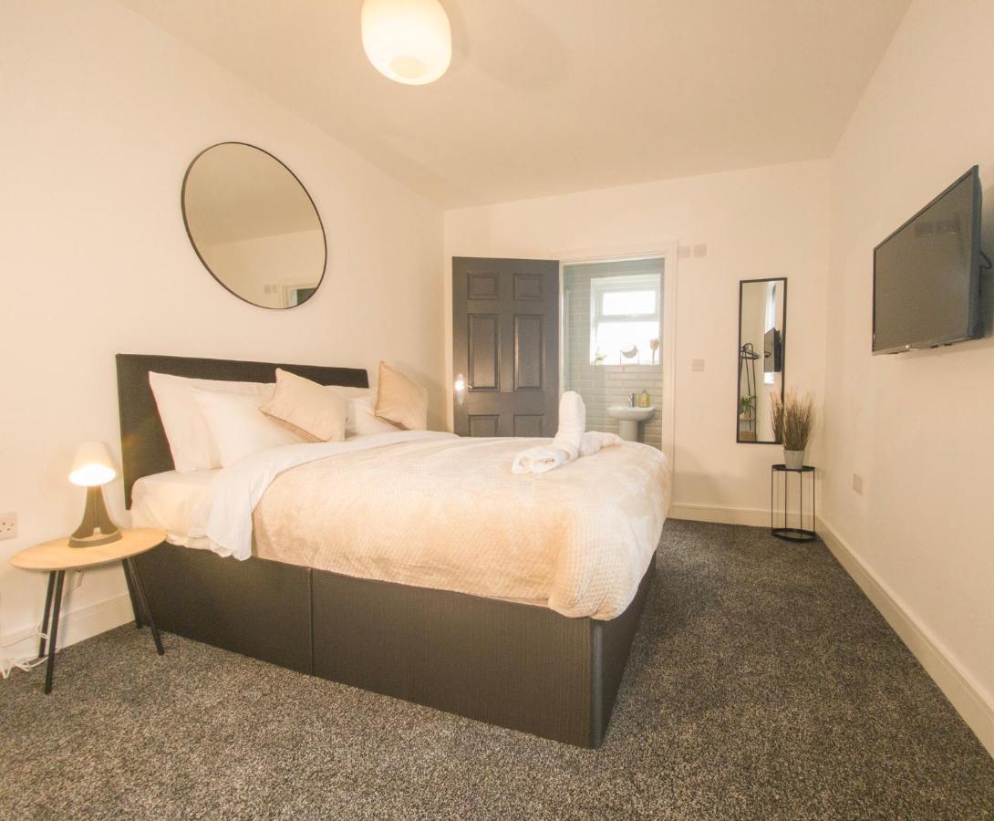Principality Suites - Two Bed Apartment By Property Promise Кардифф Экстерьер фото