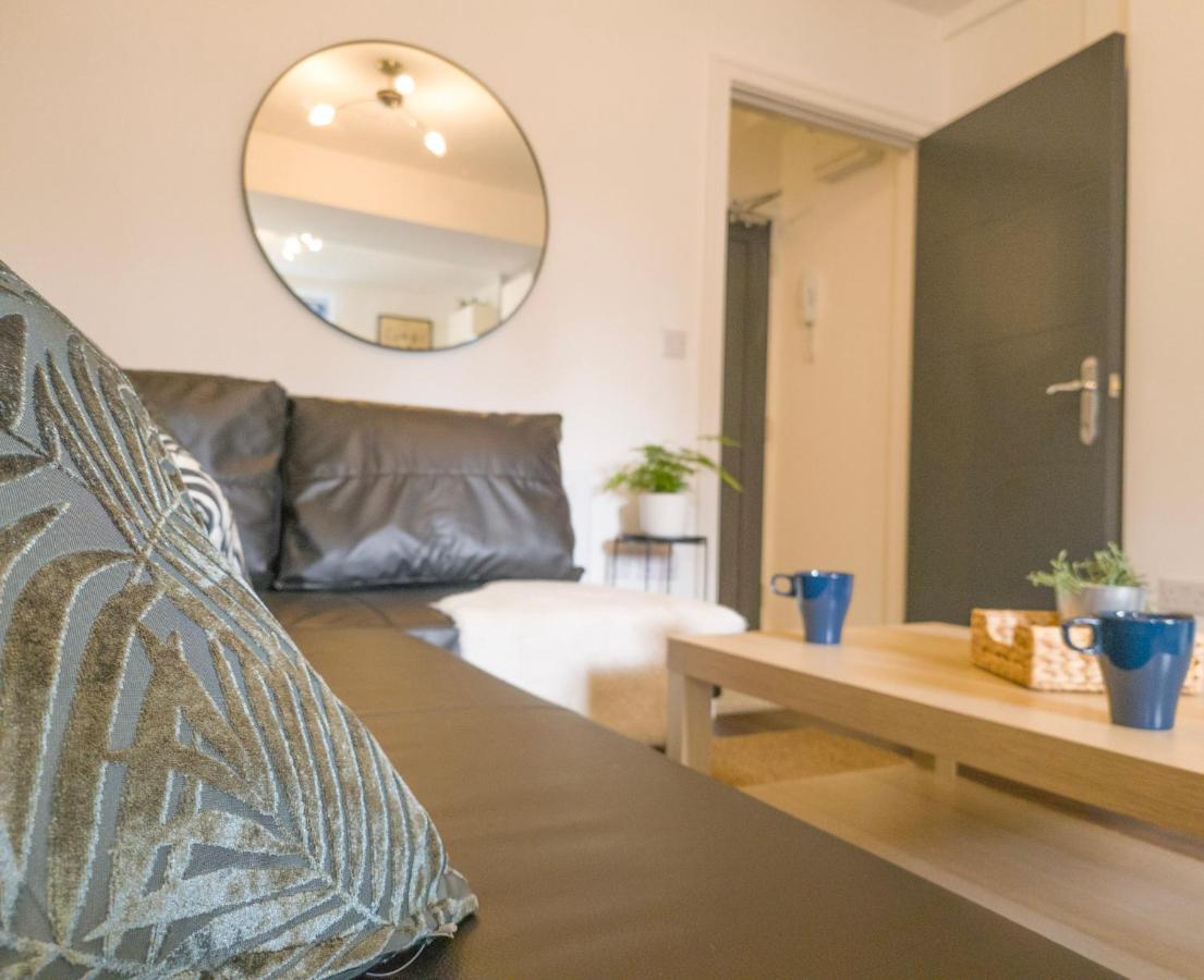 Principality Suites - Two Bed Apartment By Property Promise Кардифф Экстерьер фото